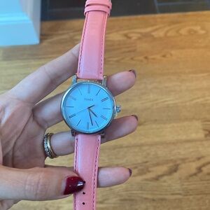 Timed watch with pink strap